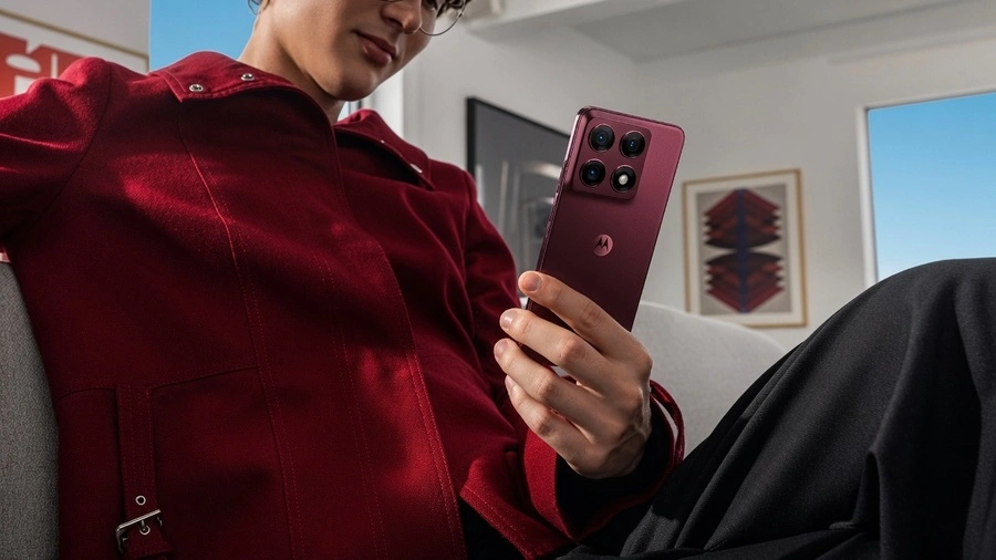 Edge 70 Pro.14